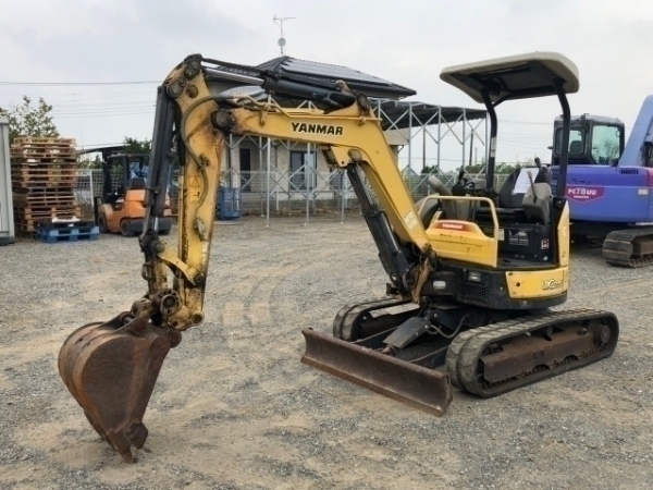 中古重機・中古建機 ヤンマー建機 Vio25-6　 60951